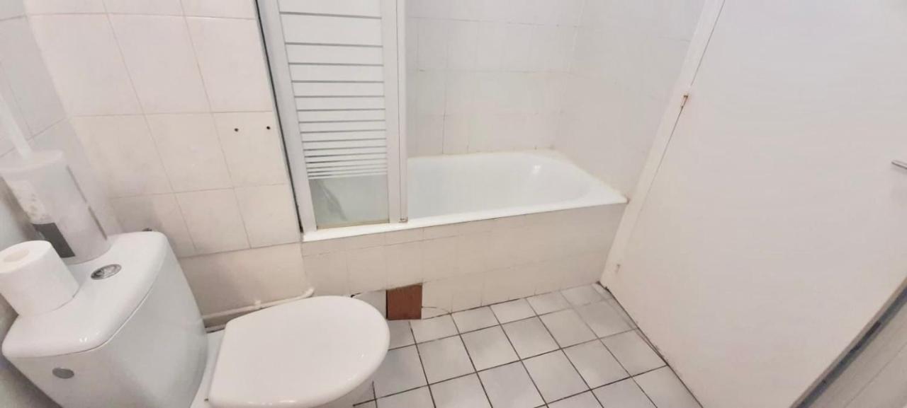 Suites Rive Gauche - Fontainebleau Chez Monique Exteriör bild